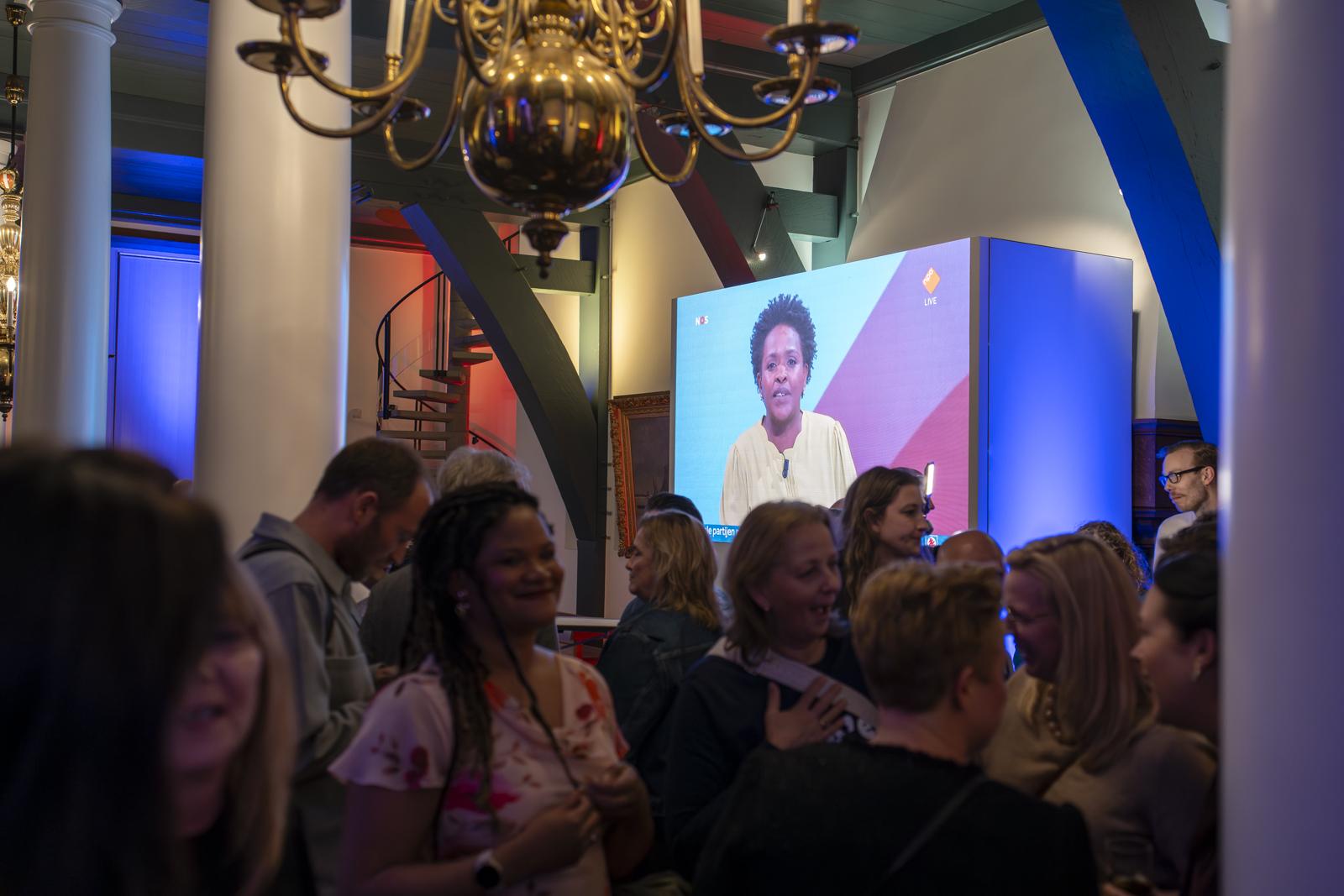 Professionele AV-oplossingen tijdens de uitslagenavond