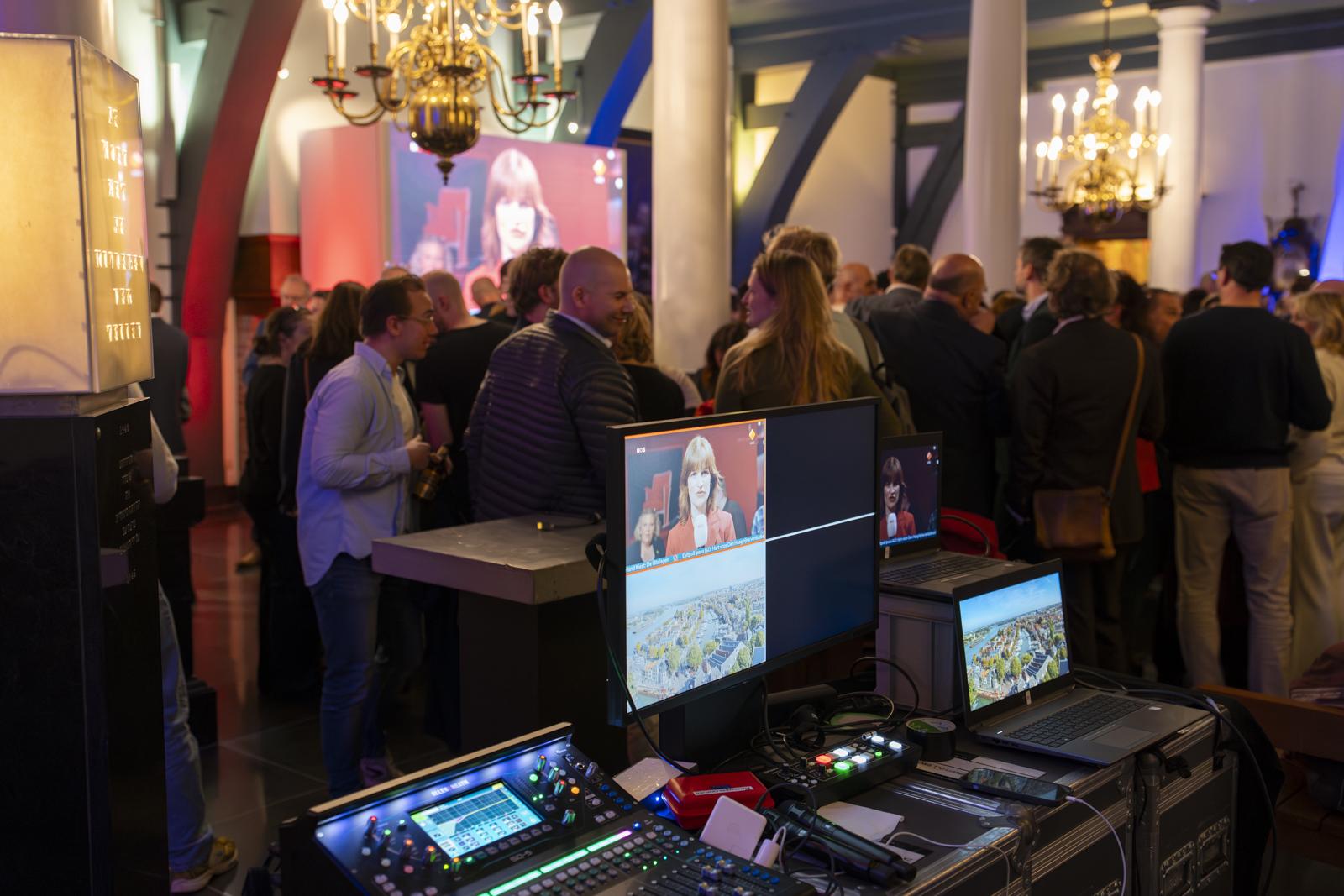 Audiovisuele ondersteuning tijdens de uitslagenavond in het Stadhuis van Dordrecht