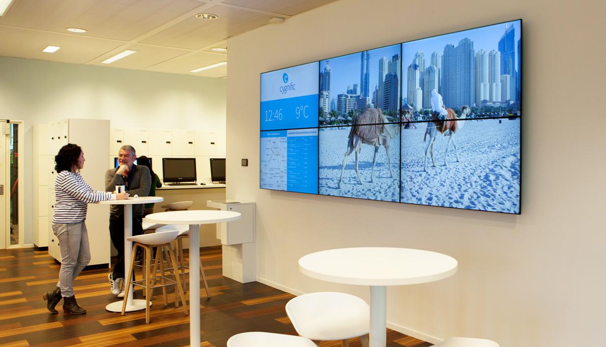 Digital Signage